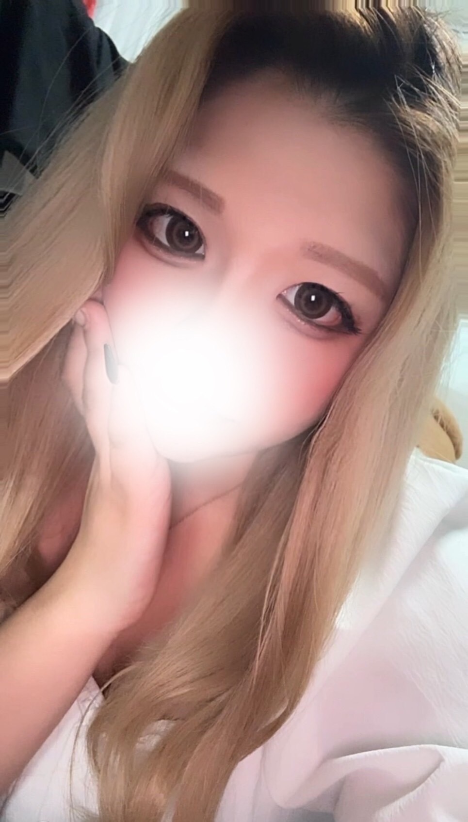 【にこ】